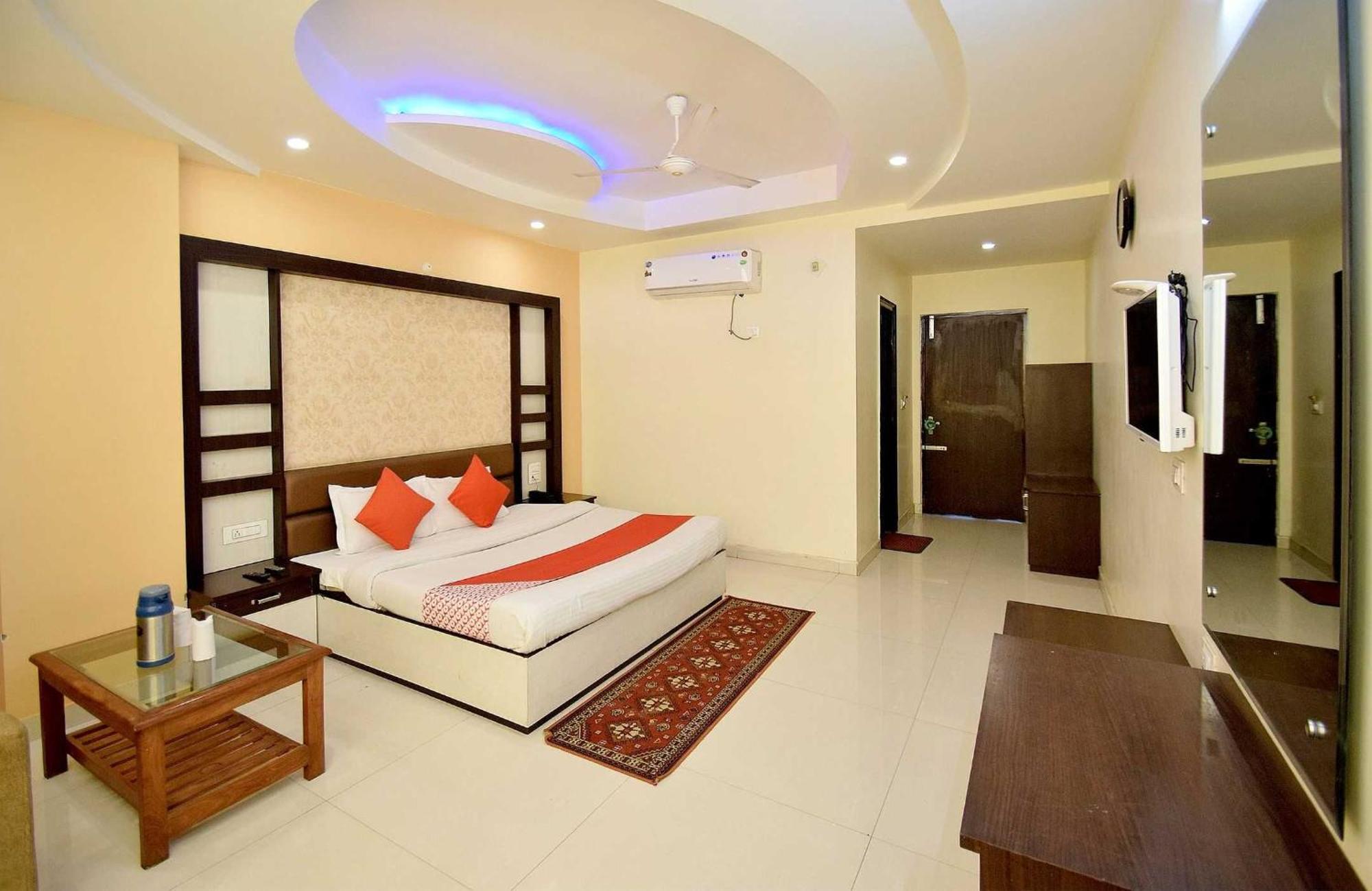 Collection O Hotel Kanta International Katra  Exterior photo