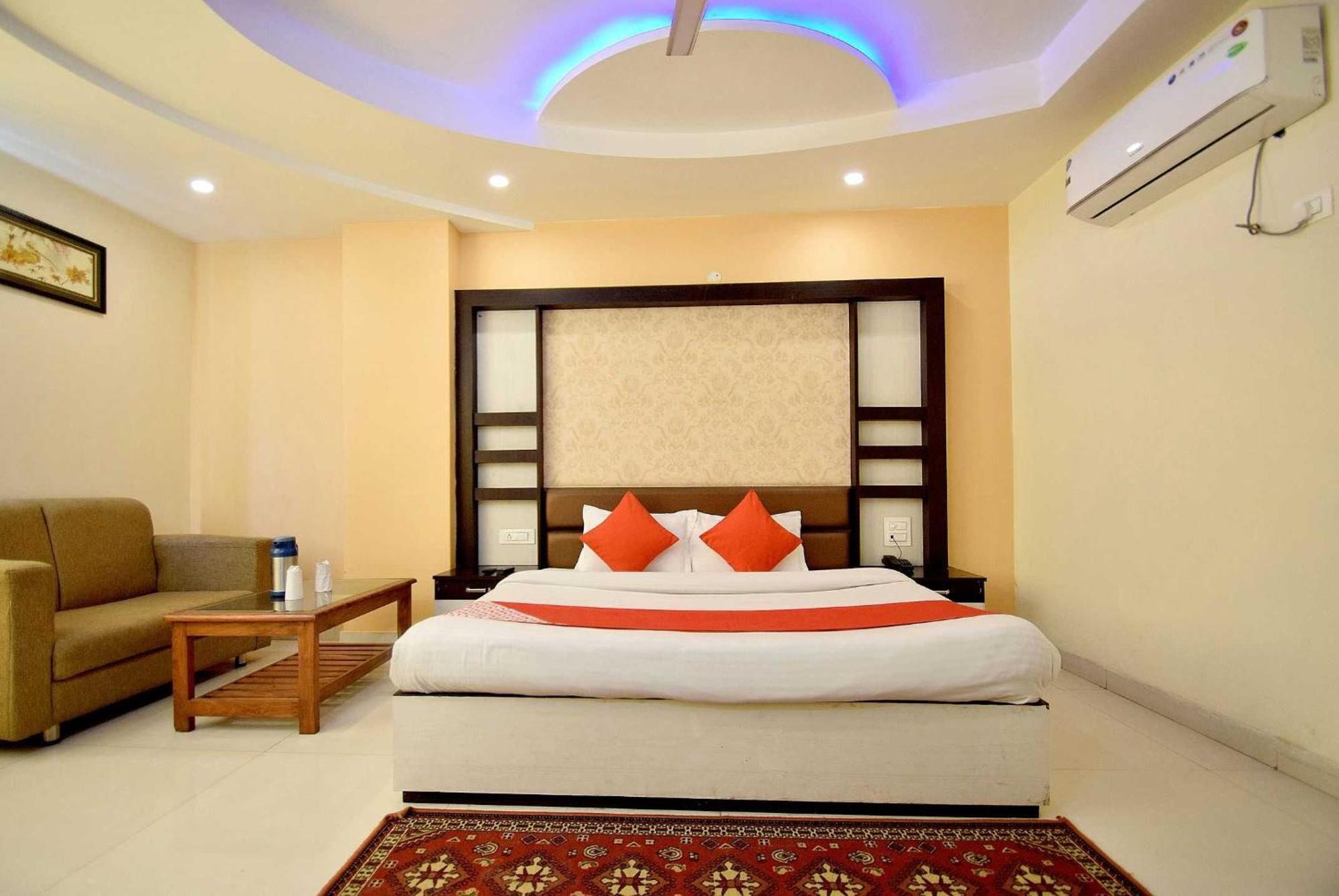 Collection O Hotel Kanta International Katra  Exterior photo