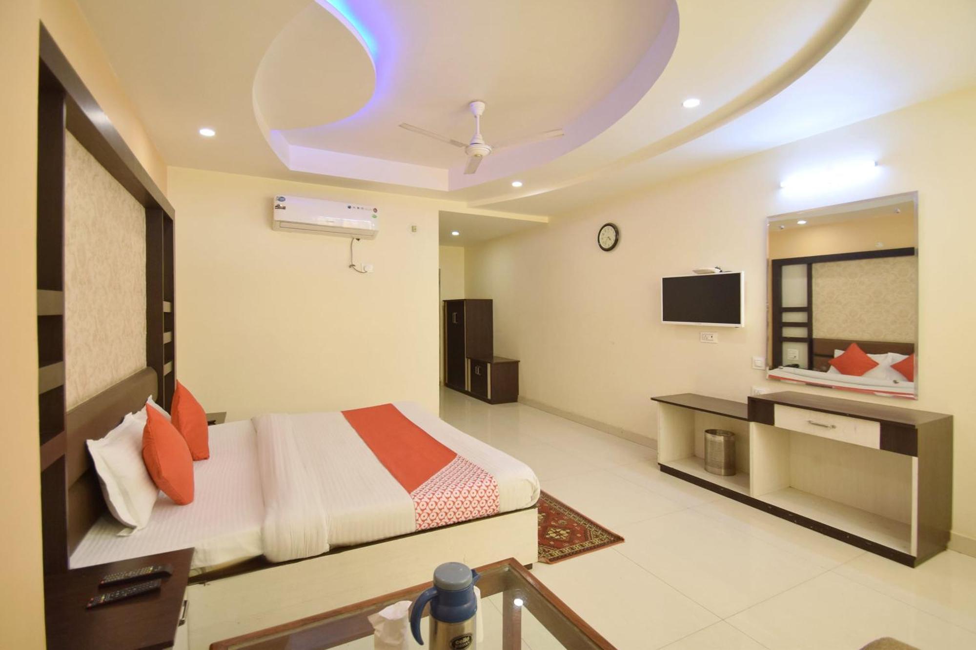 Collection O Hotel Kanta International Katra  Exterior photo