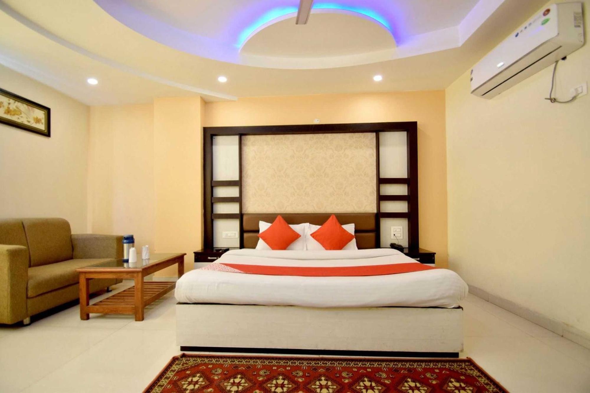 Collection O Hotel Kanta International Katra  Exterior photo