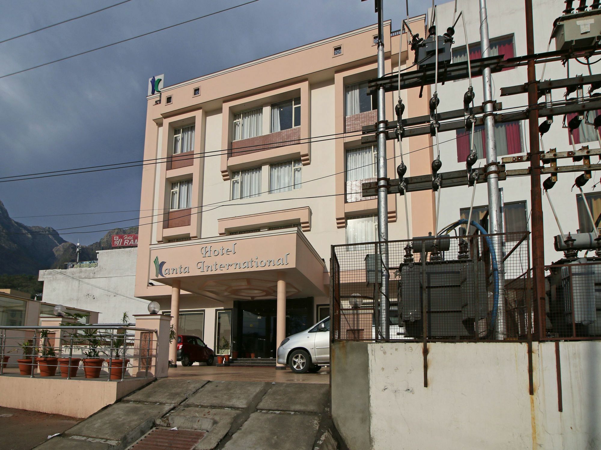 Collection O Hotel Kanta International Katra  Exterior photo